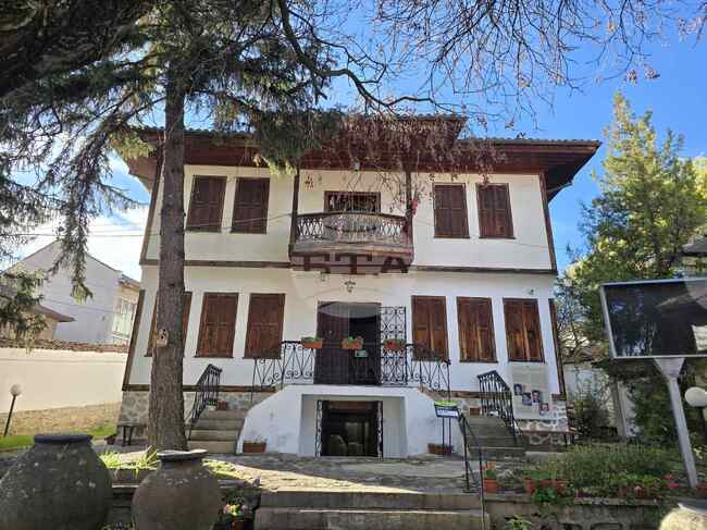 Урок за ученици за Деня на християнското семейство е организиран от Историческия музей в Стрелча