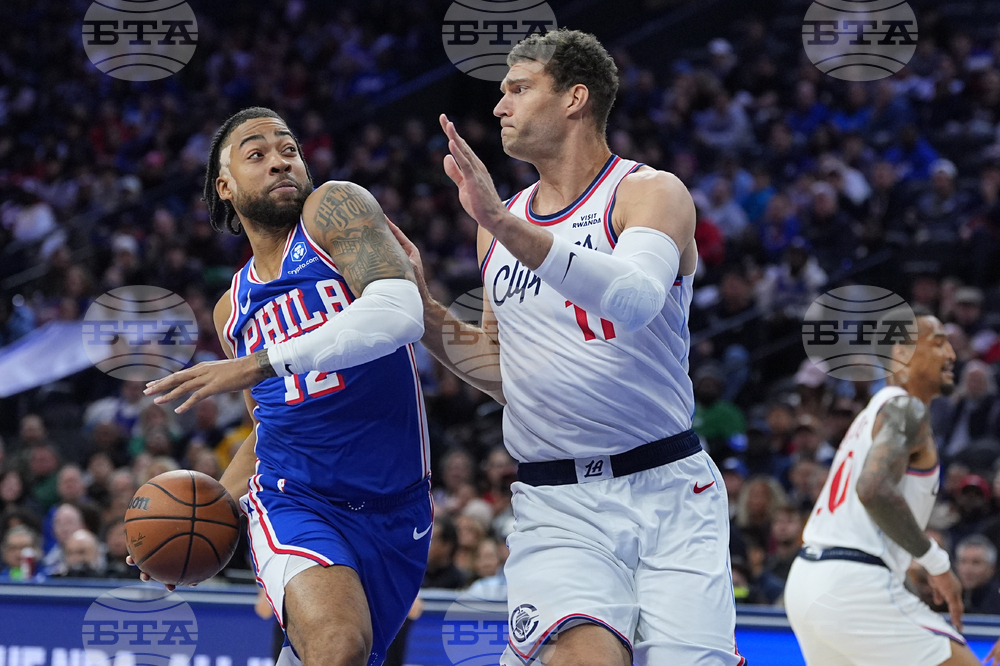 Clippers 76ers Basketball