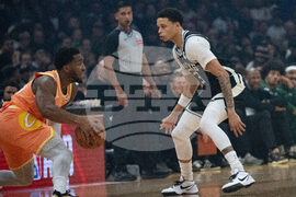 Bucks Cavaliers Basketball