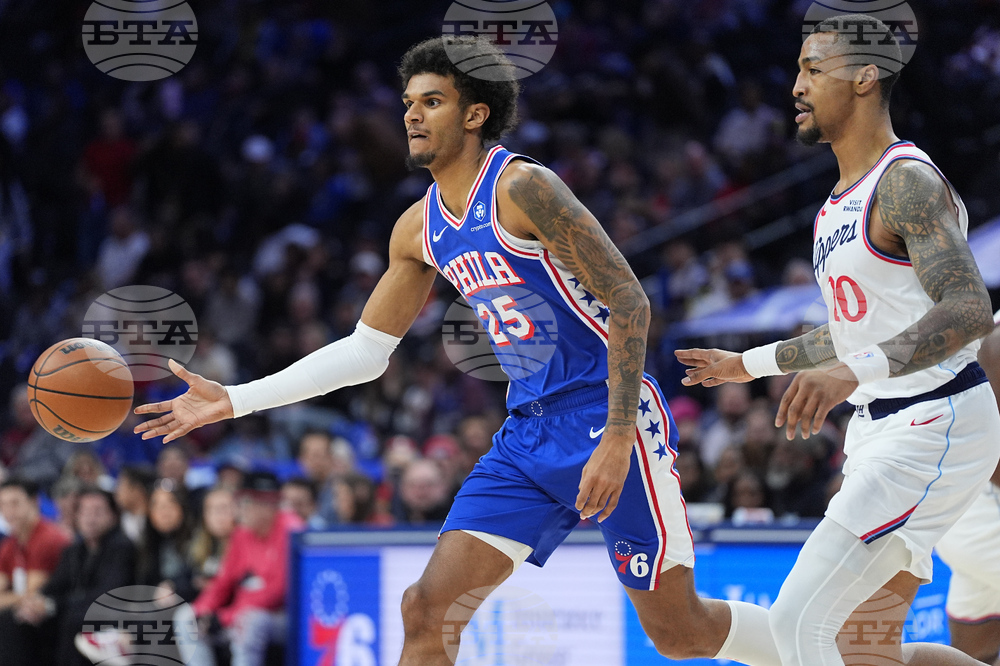 Clippers 76ers Basketball