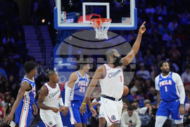 Clippers 76ers Basketball