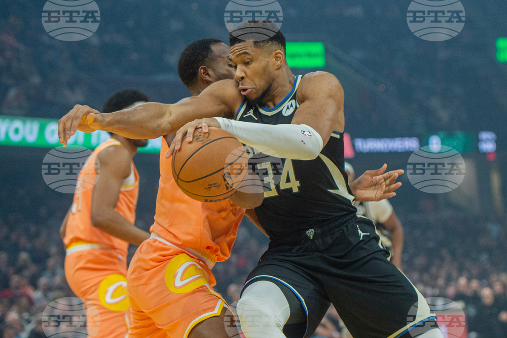 Bucks Cavaliers Basketball