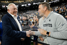 Cowboys Raiders Football