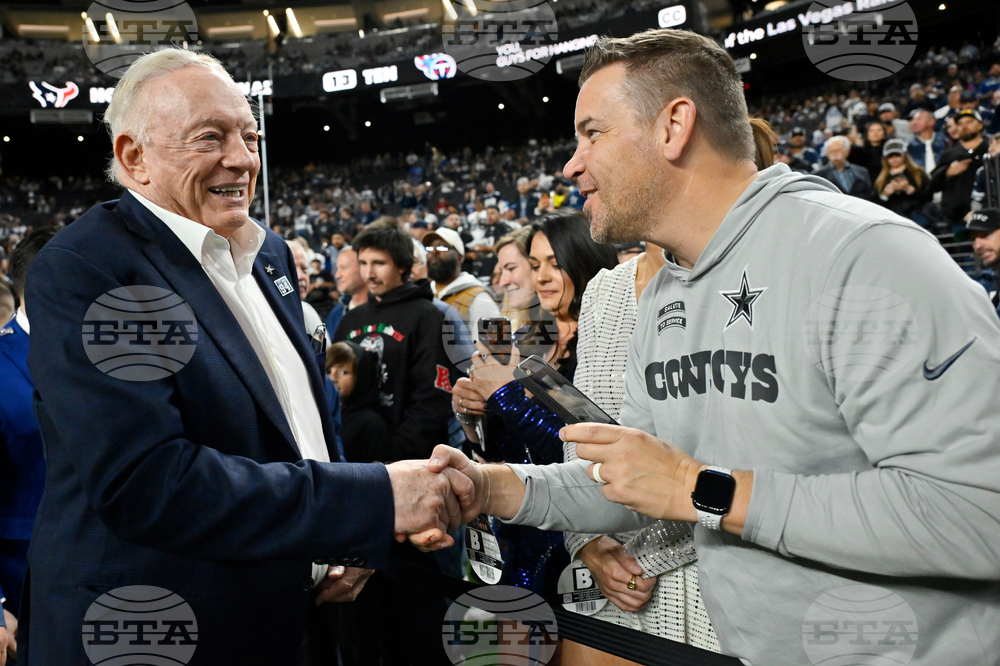 Cowboys Raiders Football