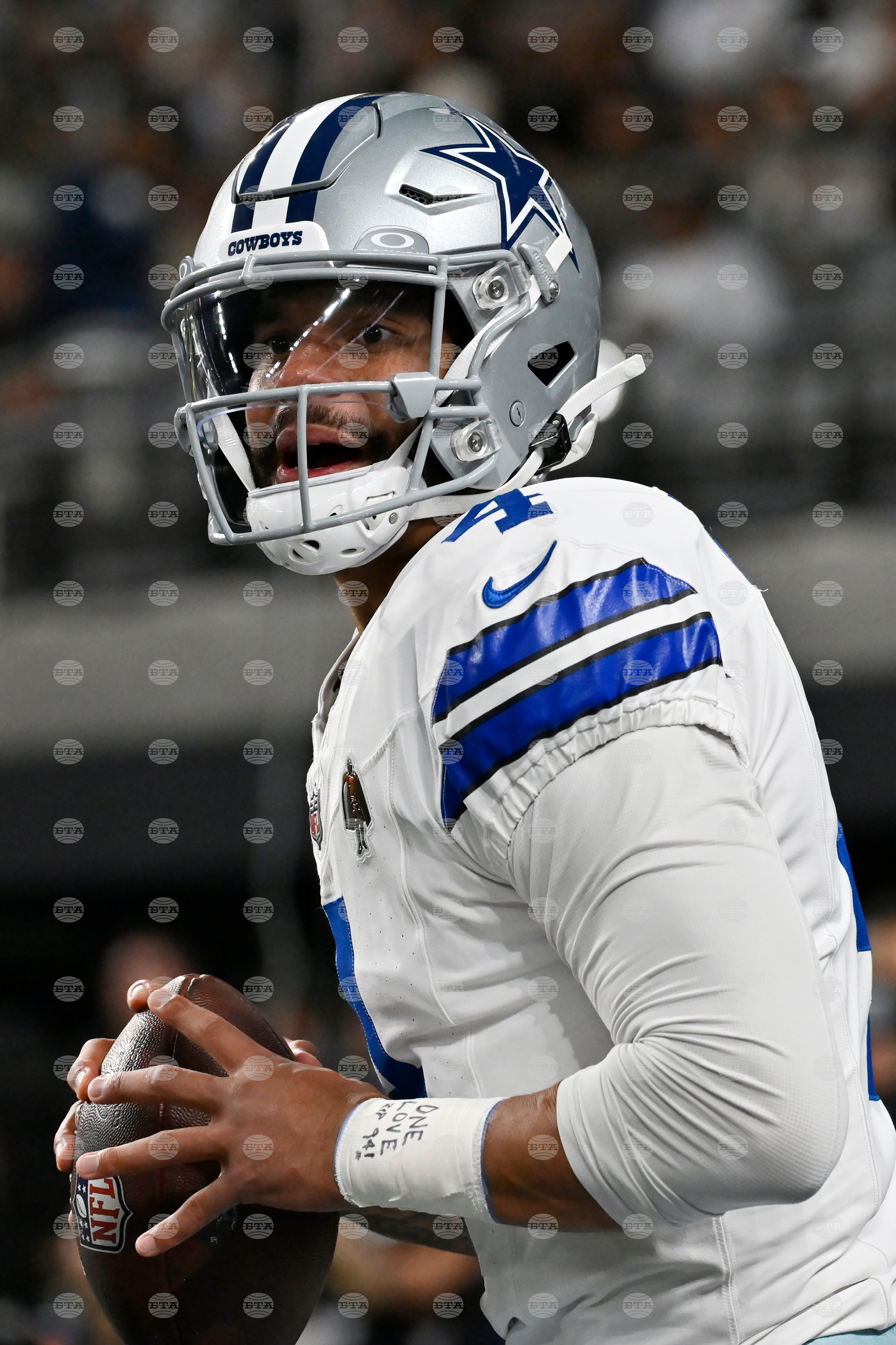 Cowboys Raiders Football