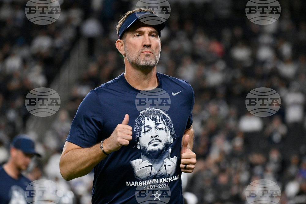 Cowboys Raiders Football