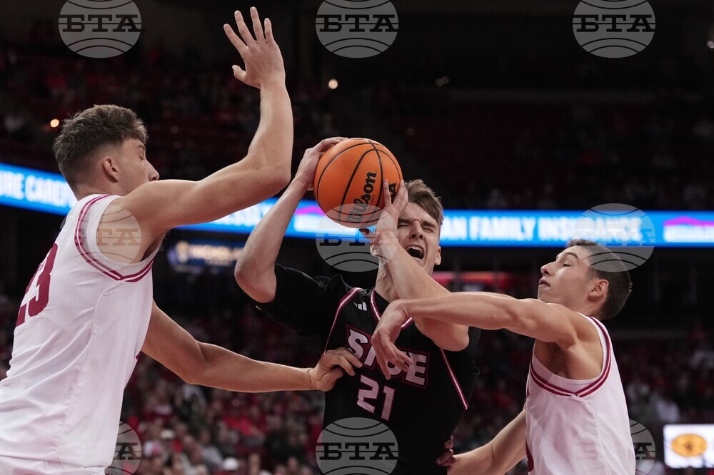 SIUE Wisconsin Basketball