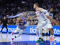 Clippers 76ers Basketball