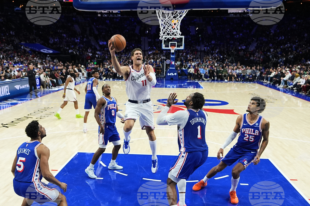 Clippers 76ers Basketball