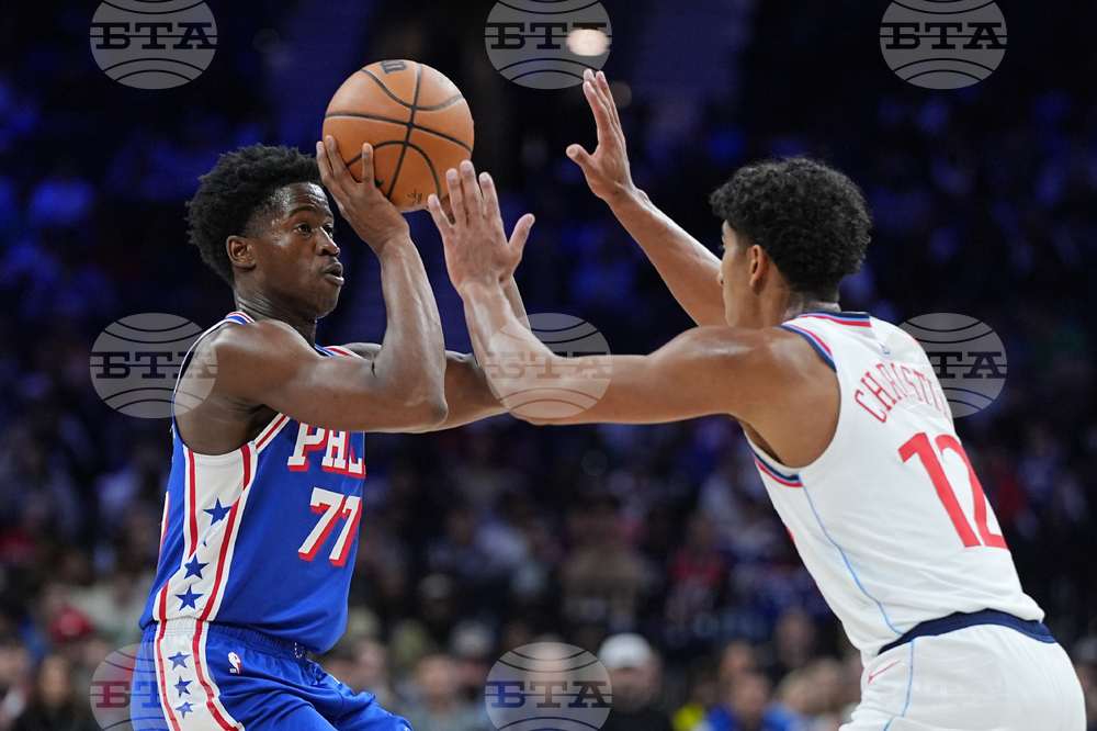 Clippers 76ers Basketball