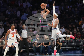 Knicks Heat Basketball