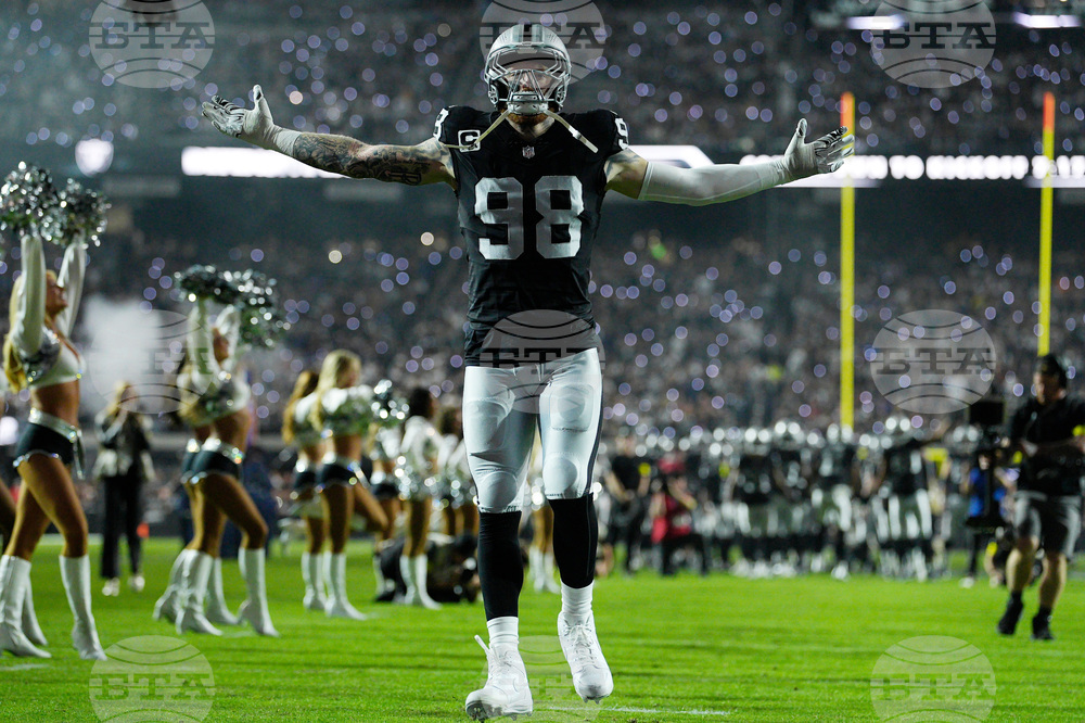 Cowboys Raiders Football