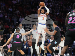 Knicks Heat Basketball