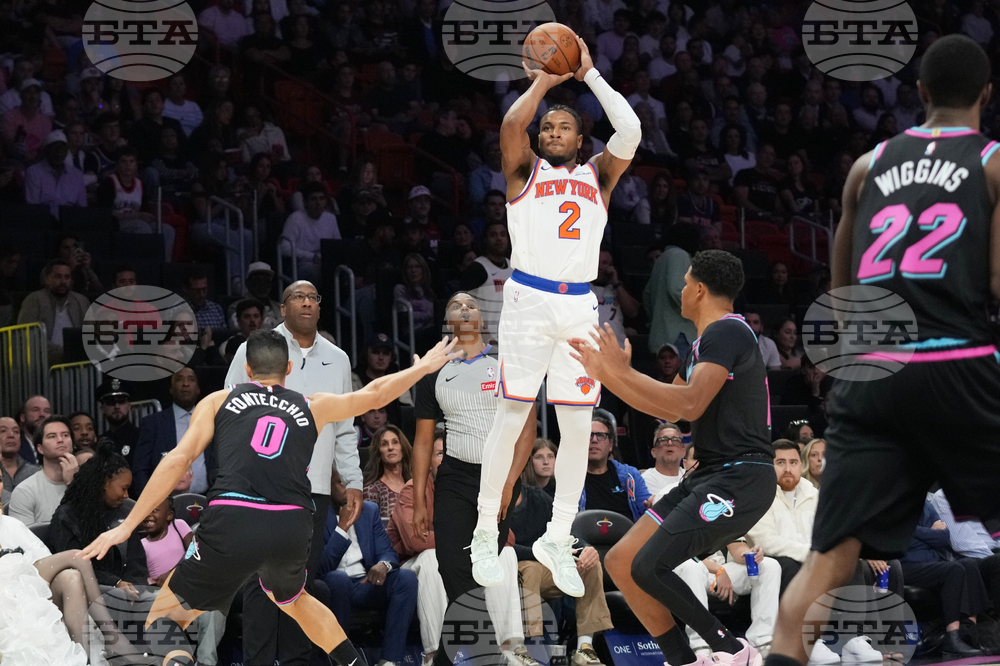 Knicks Heat Basketball