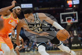 Bucks Cavaliers Basketball