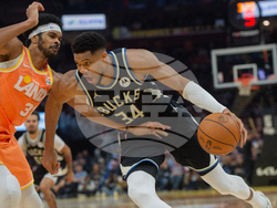 Bucks Cavaliers Basketball