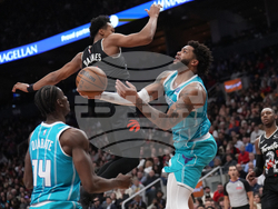 Raptors Hornets Basketball