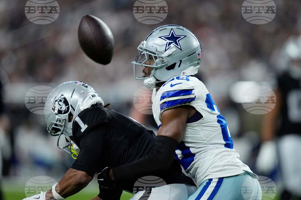 Cowboys Raiders Football