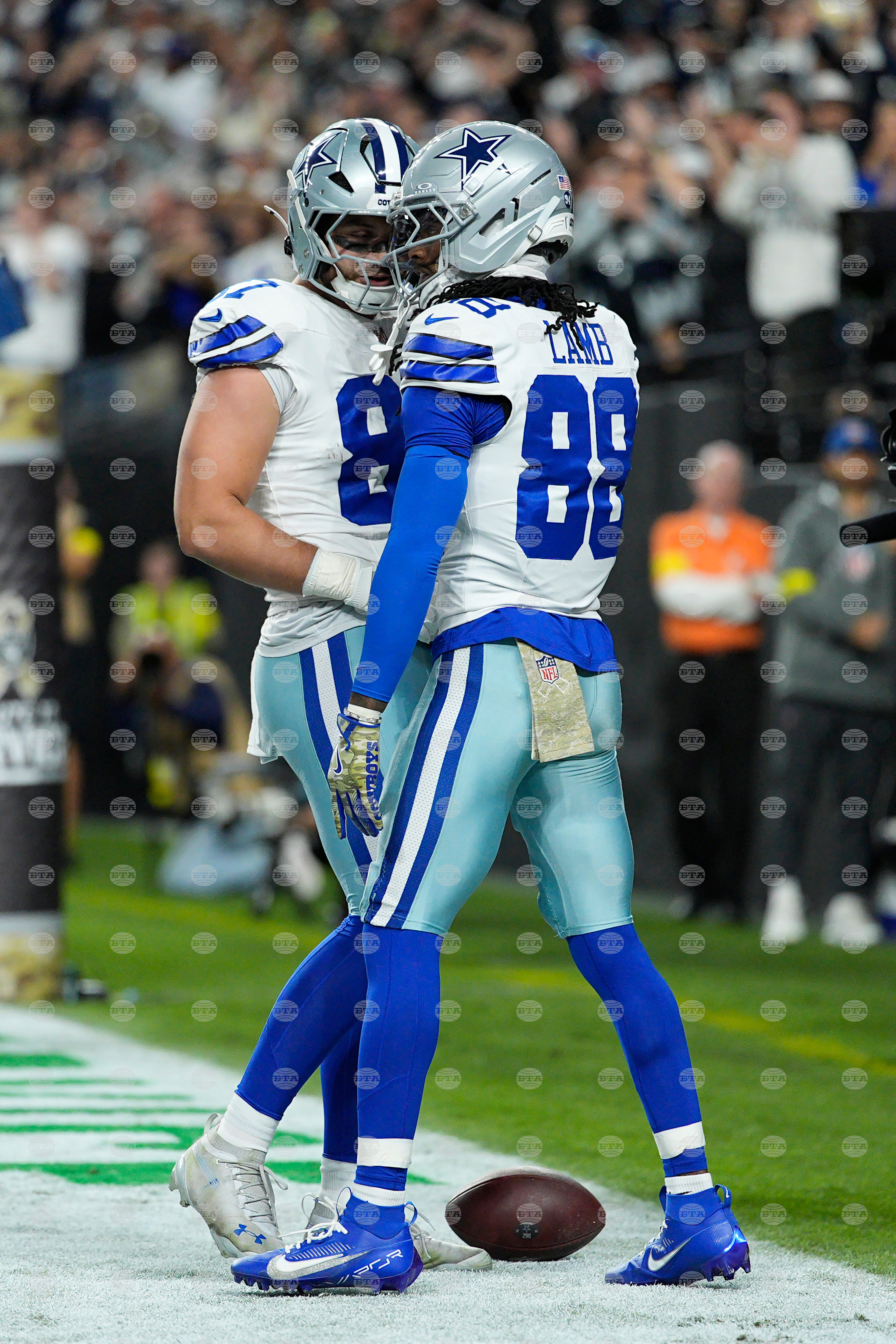 Cowboys Raiders Football