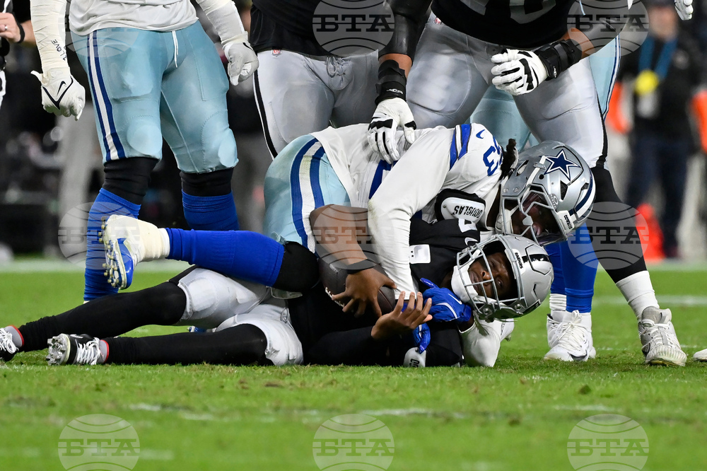 Cowboys Raiders Football