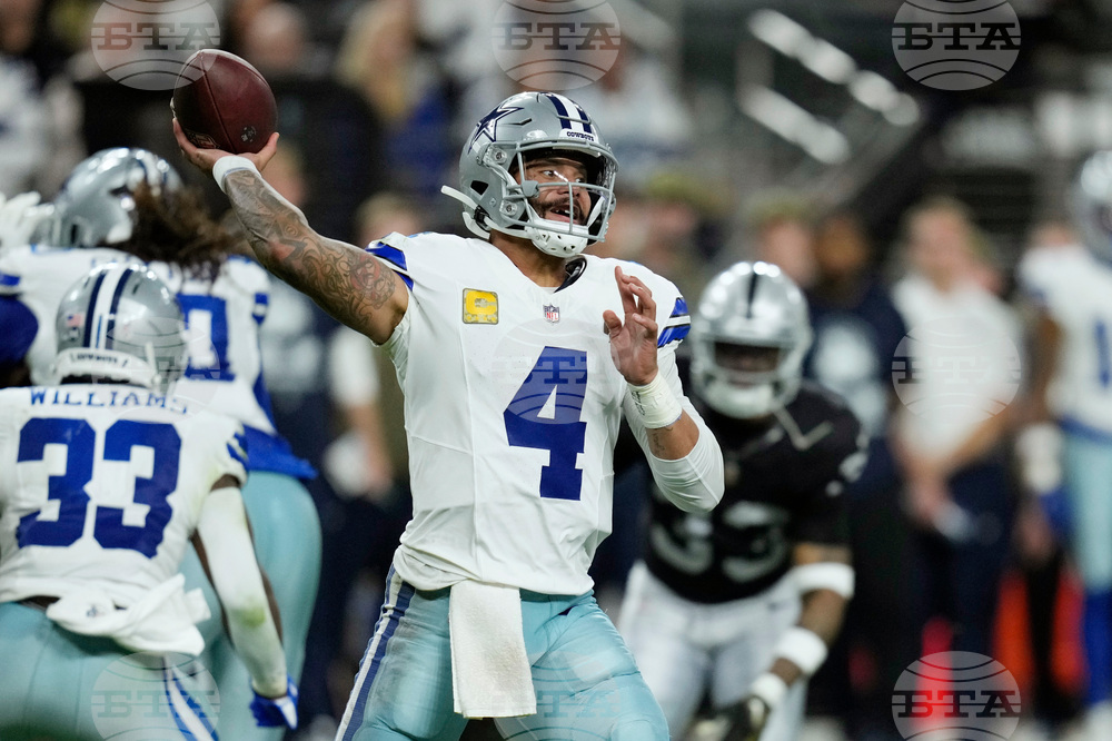 Cowboys Raiders Football