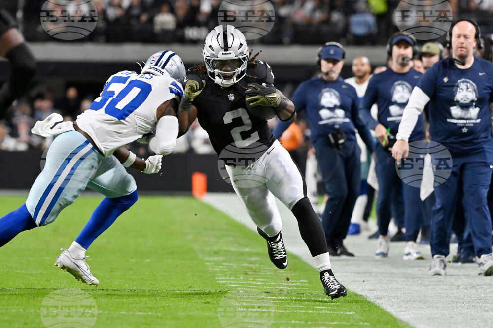 Cowboys Raiders Football