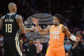 Bucks Cavaliers Basketball