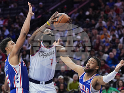 Clippers 76ers Basketball