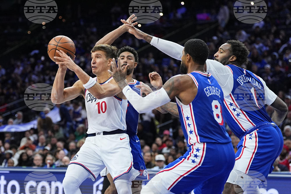 Clippers 76ers Basketball