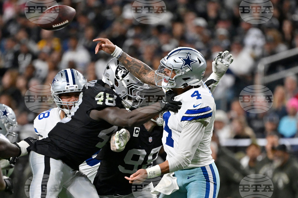 Cowboys Raiders Football