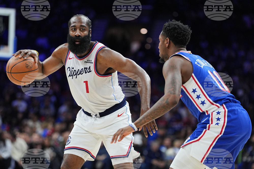 Clippers 76ers Basketball