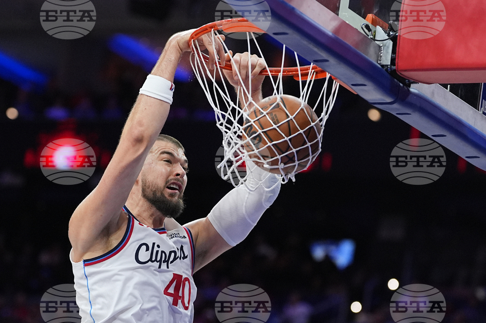 Clippers 76ers Basketball