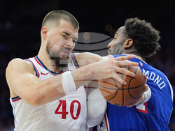 Clippers 76ers Basketball