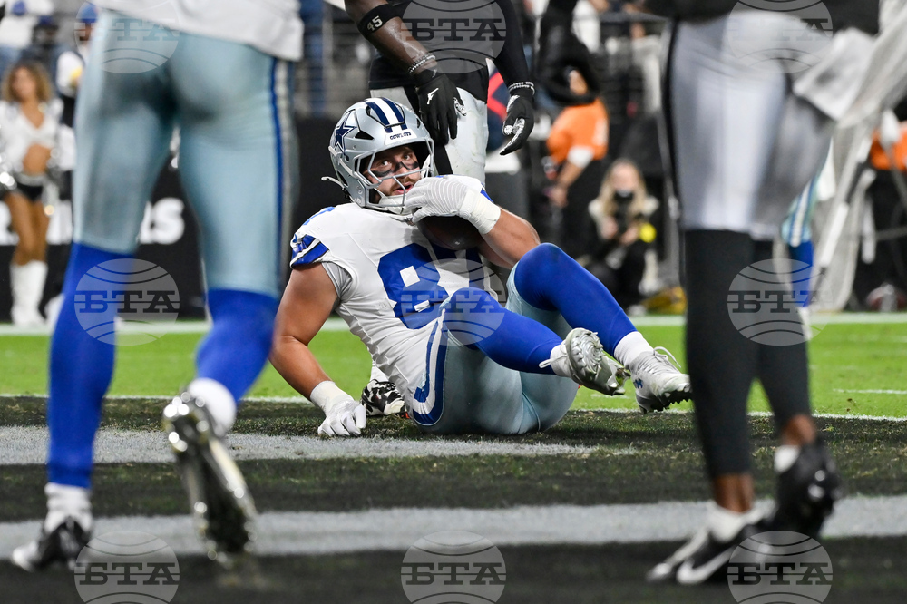 Cowboys Raiders Football