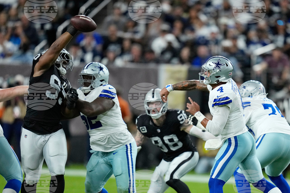 Cowboys Raiders Football