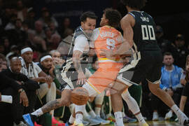 Bucks Cavaliers Basketball