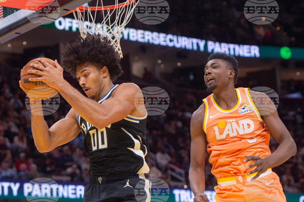 Bucks Cavaliers Basketball