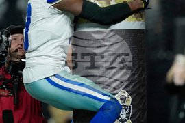 Cowboys Raiders Football