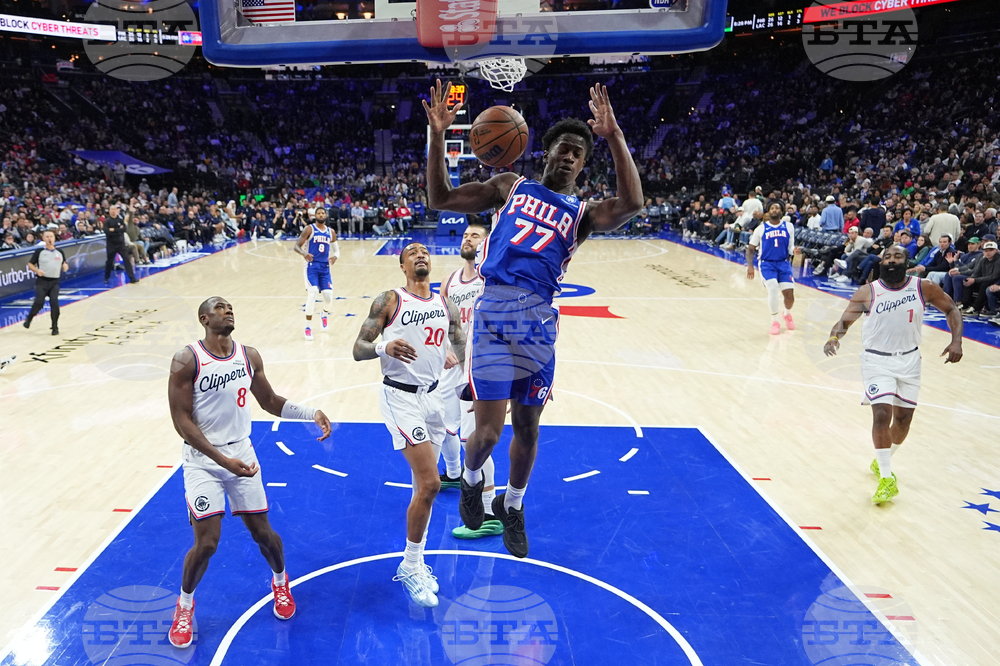 Clippers 76ers Basketball