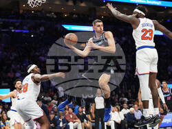 Knicks Heat Basketball