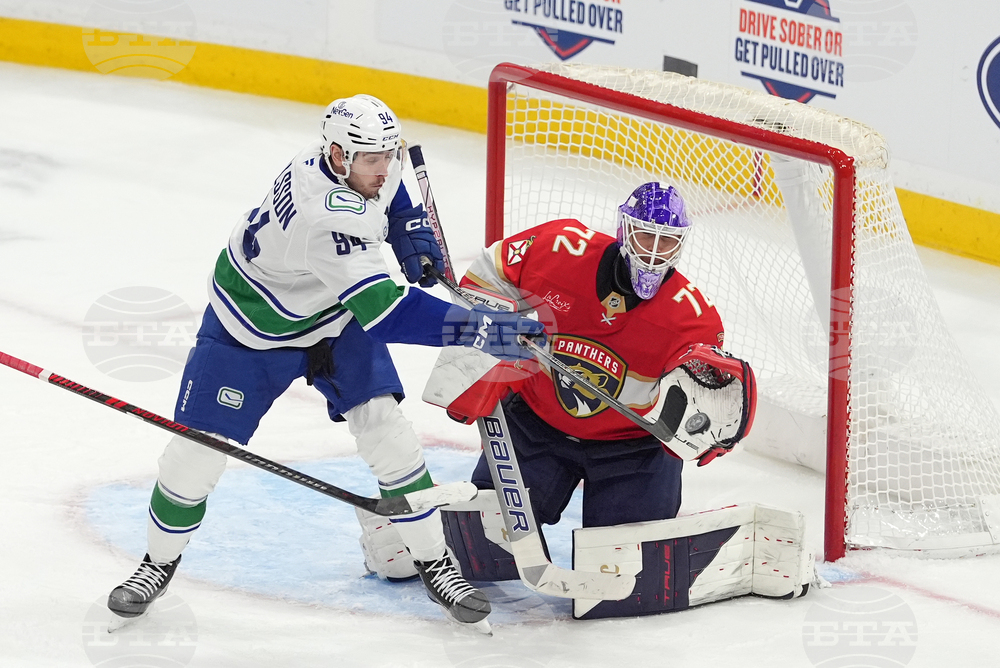 Canucks Panthers Hockey