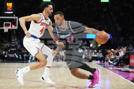 Knicks Heat Basketball