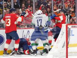 Canucks Panthers Hockey