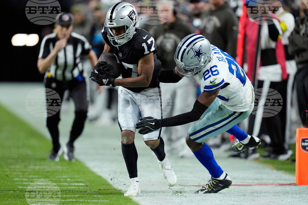 Cowboys Raiders Football