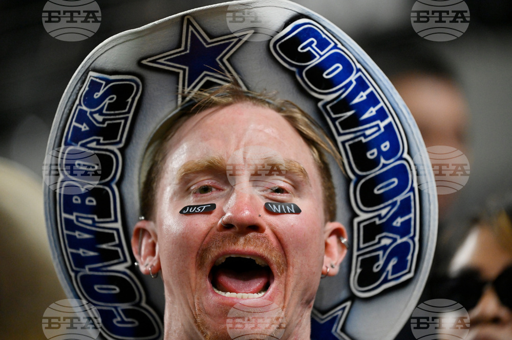 Cowboys Raiders Football