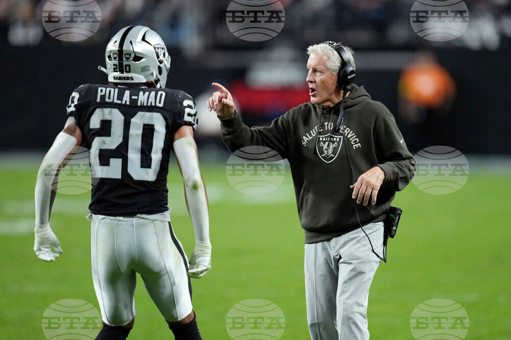 Cowboys Raiders Football