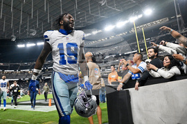 Cowboys Raiders Football