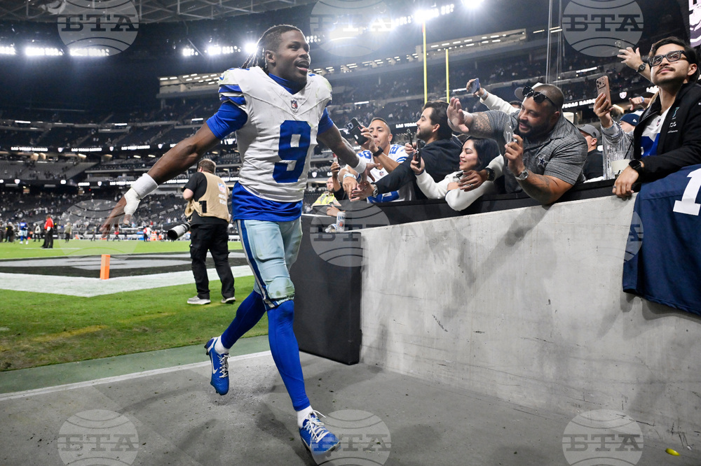 Cowboys Raiders Football