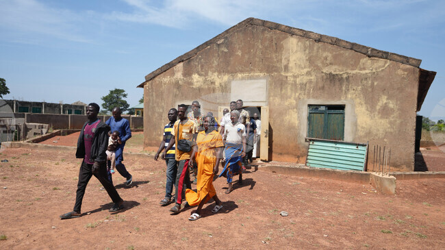 Най-малко 160 християни бяха отвлечени при нападение срещу две църкви в Северна Нигерия