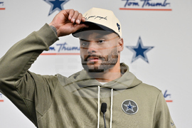 Cowboys Raiders Football